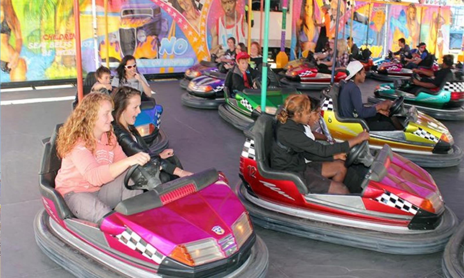 Goldenway Amusements